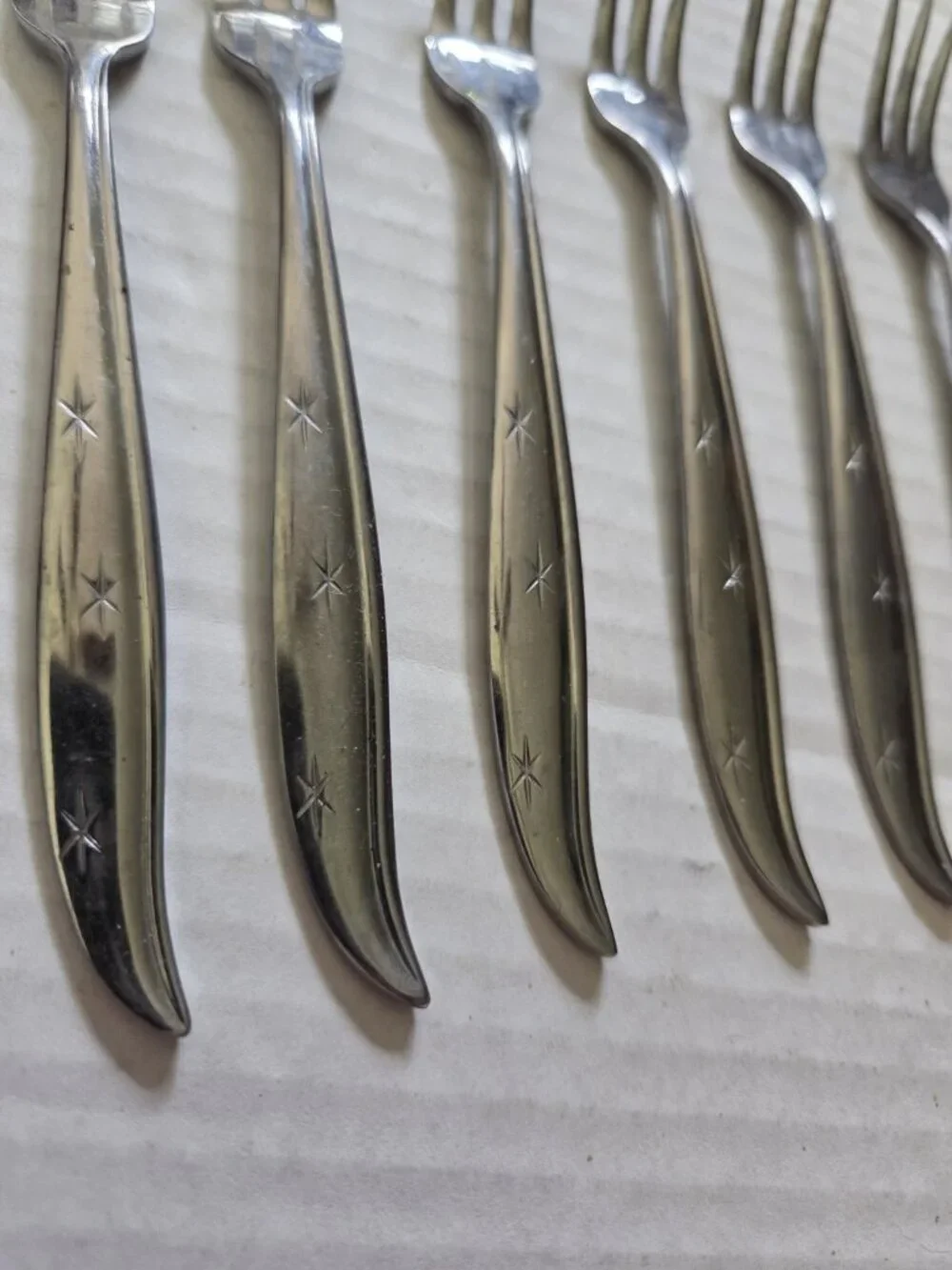 Vintage Starette Starburst Atomic Stainless Steel Cocktail Forks Set of 7 +knife
